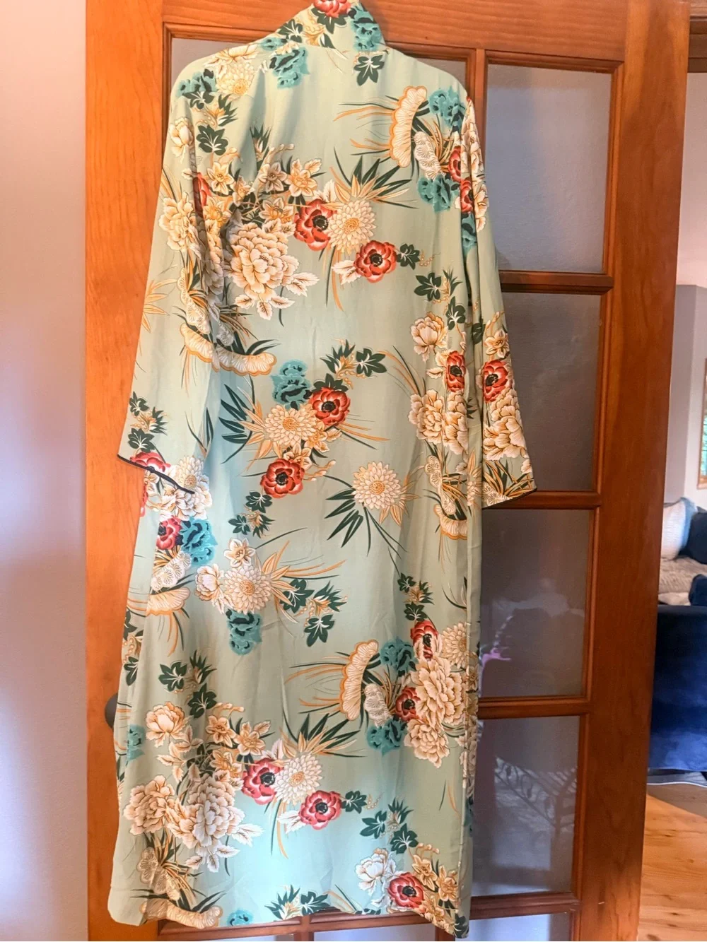 Boohoo flowing kimono
